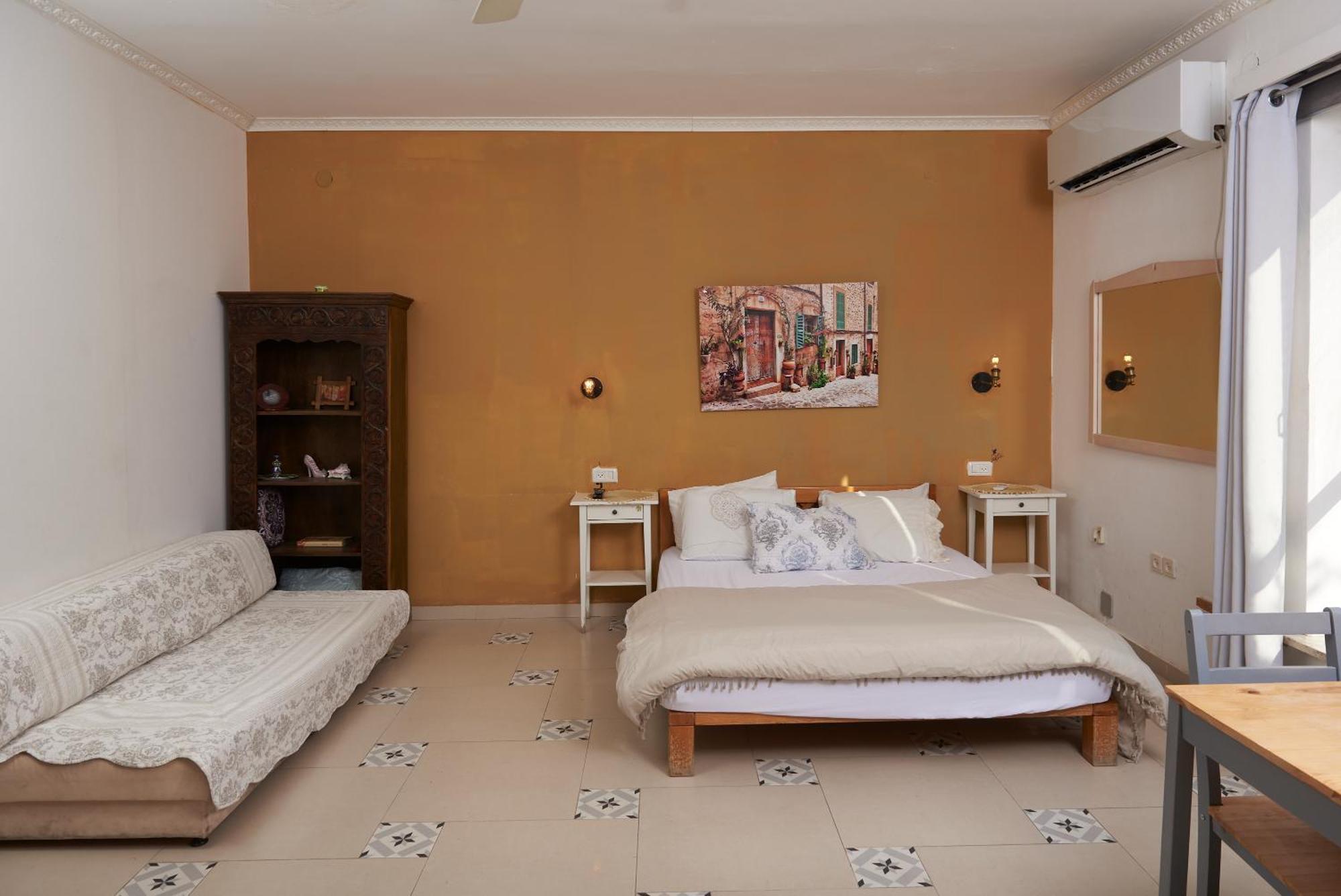 Sweet 'En Kerem View Bed and Breakfast Jeruzalem Buitenkant foto