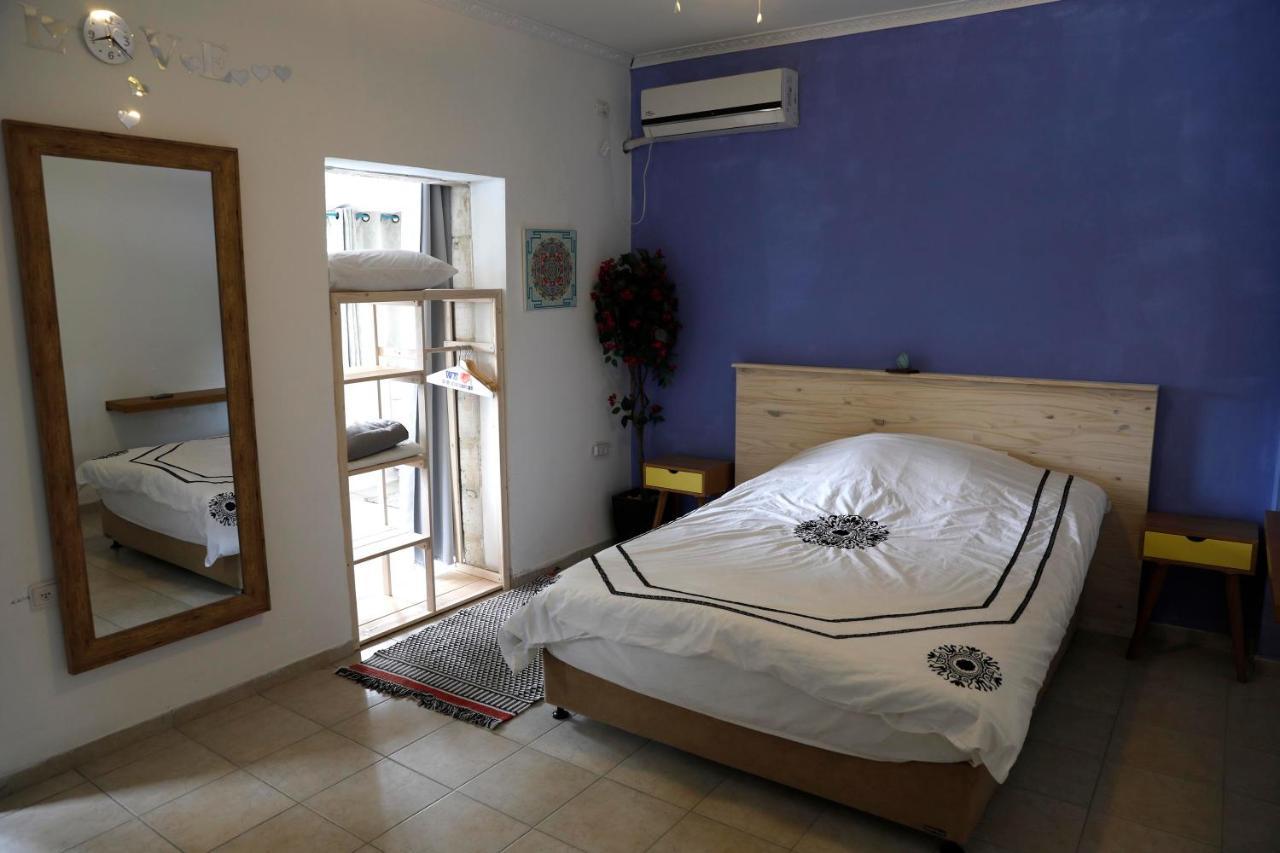 Sweet 'En Kerem View Bed and Breakfast Jeruzalem Buitenkant foto